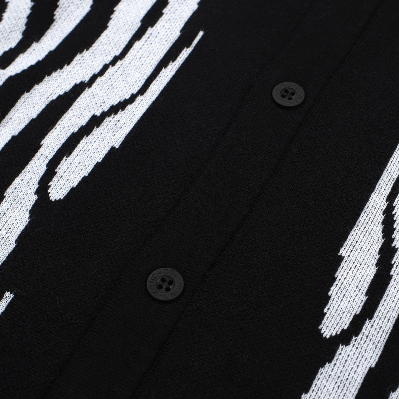 OXKNIT Men Vintage Clothing 1960s Mod Style Casual Zebra Pattern Black Knit Retro Polo Contains Pocket