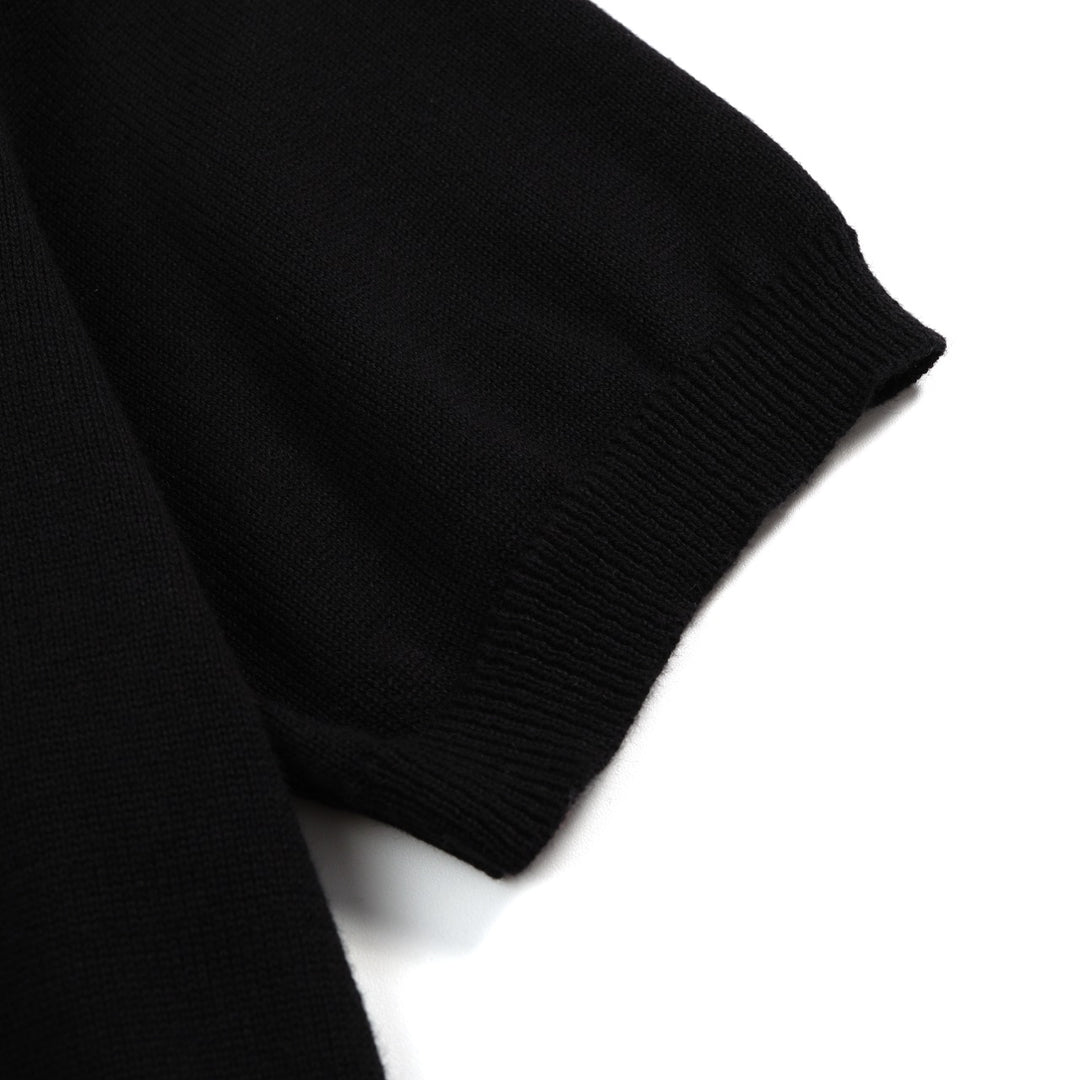 Cardigan da donna nero minimalista in maglia con arte moderna