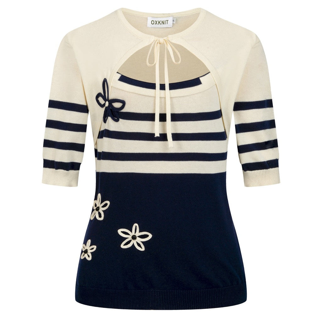 Dam T-shirt i fransk marin stil med blombroderi och kort ärm