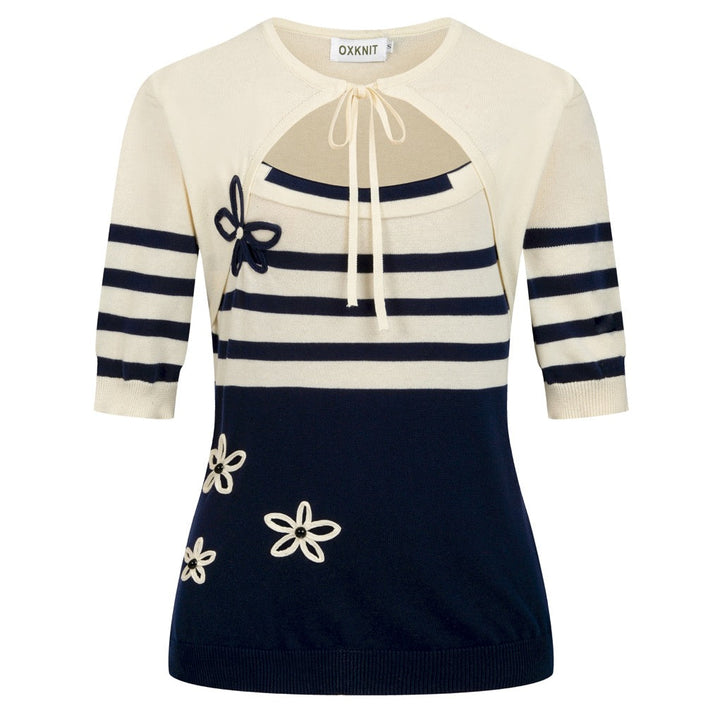 Dam T-shirt i fransk marin stil med blombroderi och kort ärm