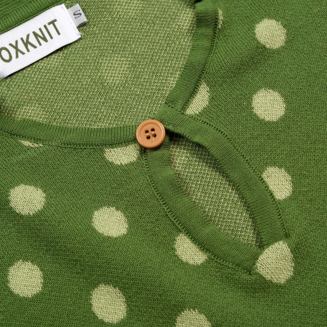 Maglietta da donna verde vintage a pois jacquard con maniche dolman