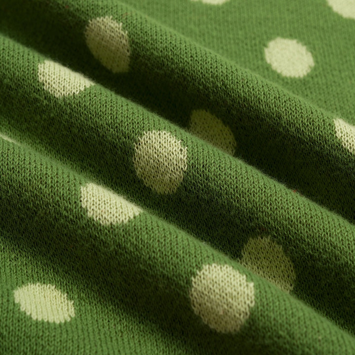 Maglietta da donna verde vintage a pois jacquard con maniche dolman