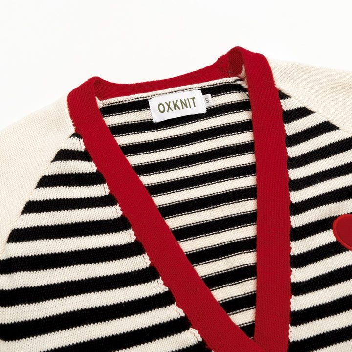 Cardigan de Malha Bege com Risca e Coração Bordado para Mulher
