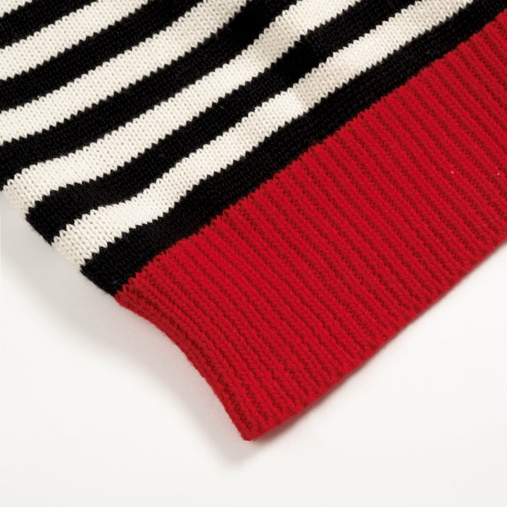 Cardigan de Malha Bege com Risca e Coração Bordado para Mulher
