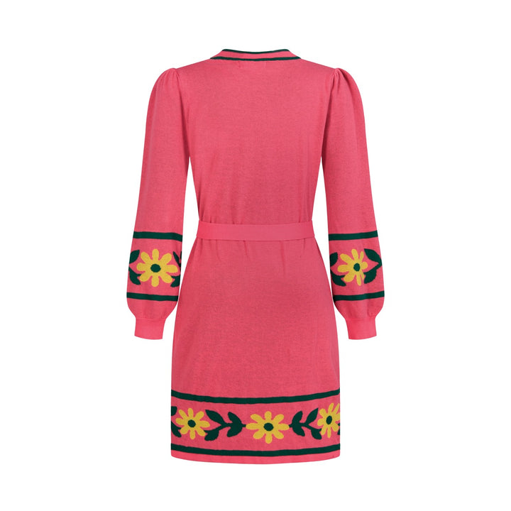 Kvindernes Hot Pink 60'er Mod Daisy Jacquard Strikket Kjole med Slips