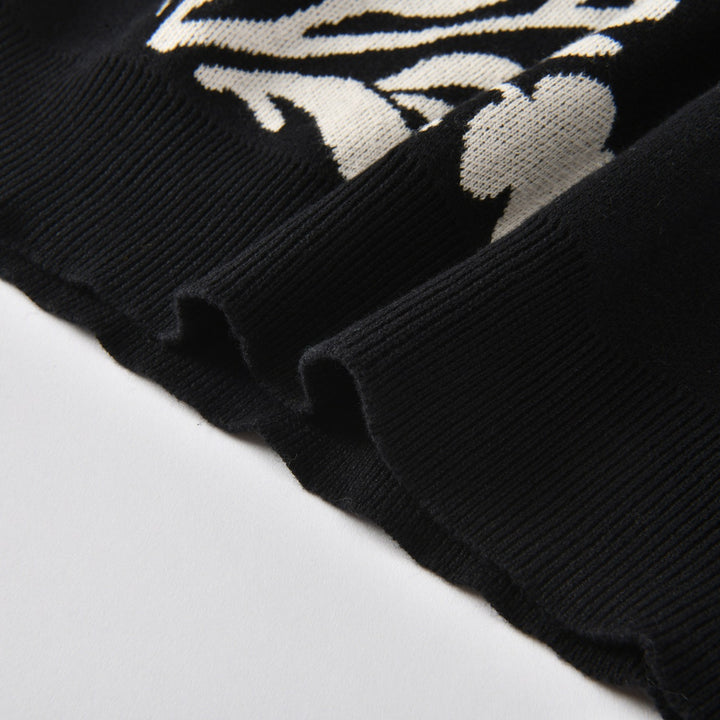 Women's Vintage Black Floral Classic Art Jacquard Knitwear