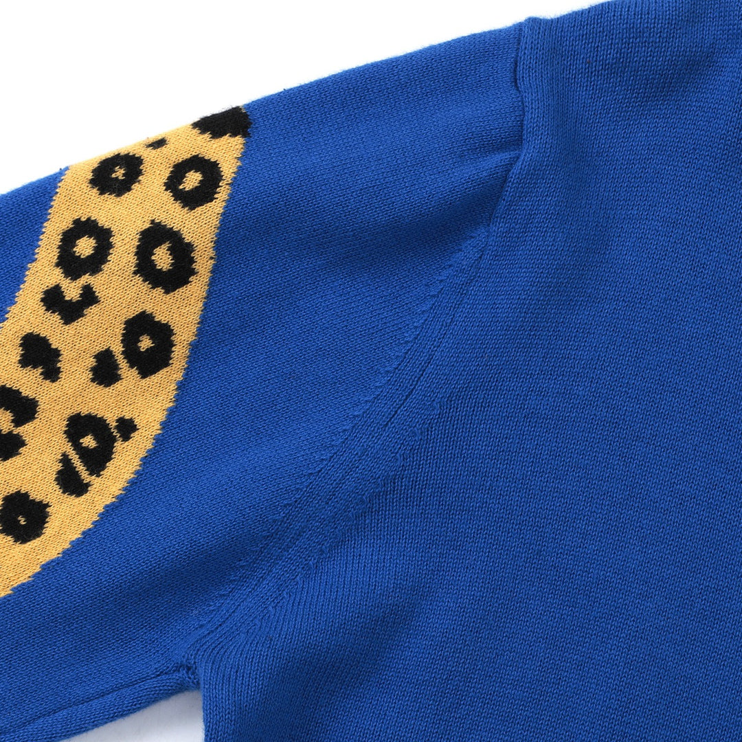 Women's Blue Vintage Wild Animal Jacquard Crew Neck Knit Sweater