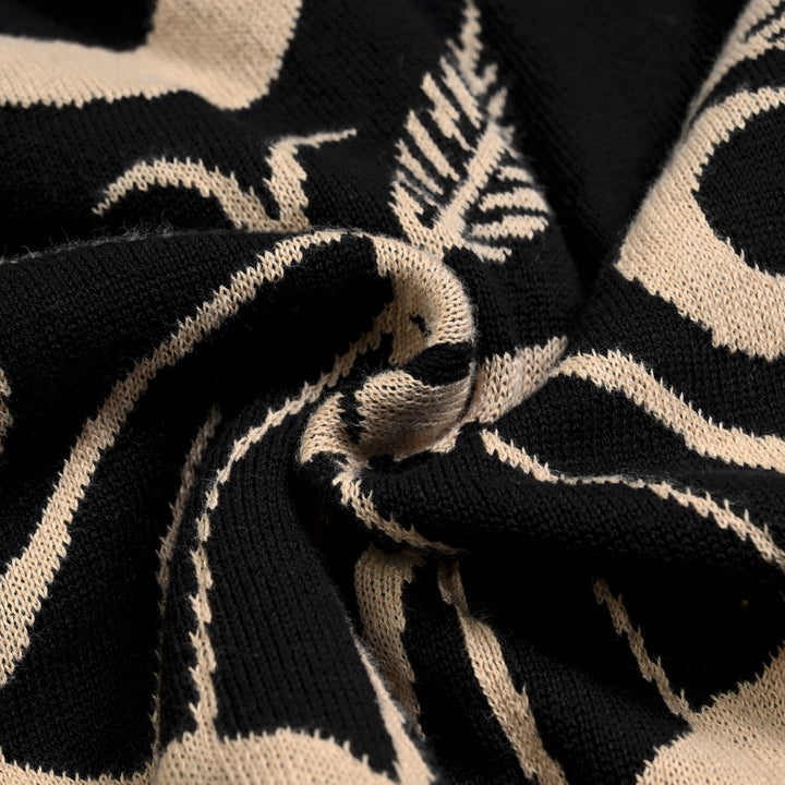 Cardigan de Malha Feminino Gótico Escuro Místico com Jacquard de Borboleta e Decote em V