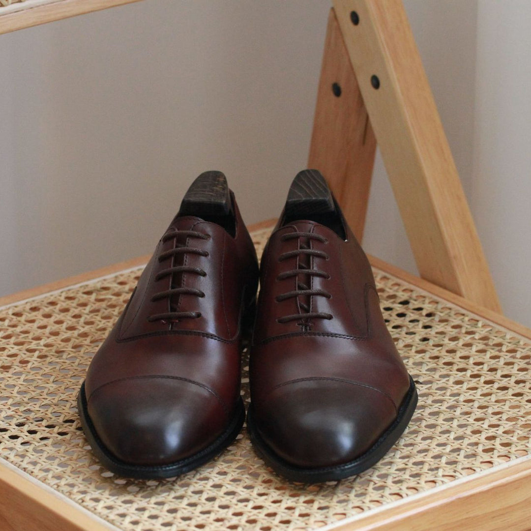 mens brown pointed dress shoes Men's Brown Apron-Toe Leather Monk Strap Shoes