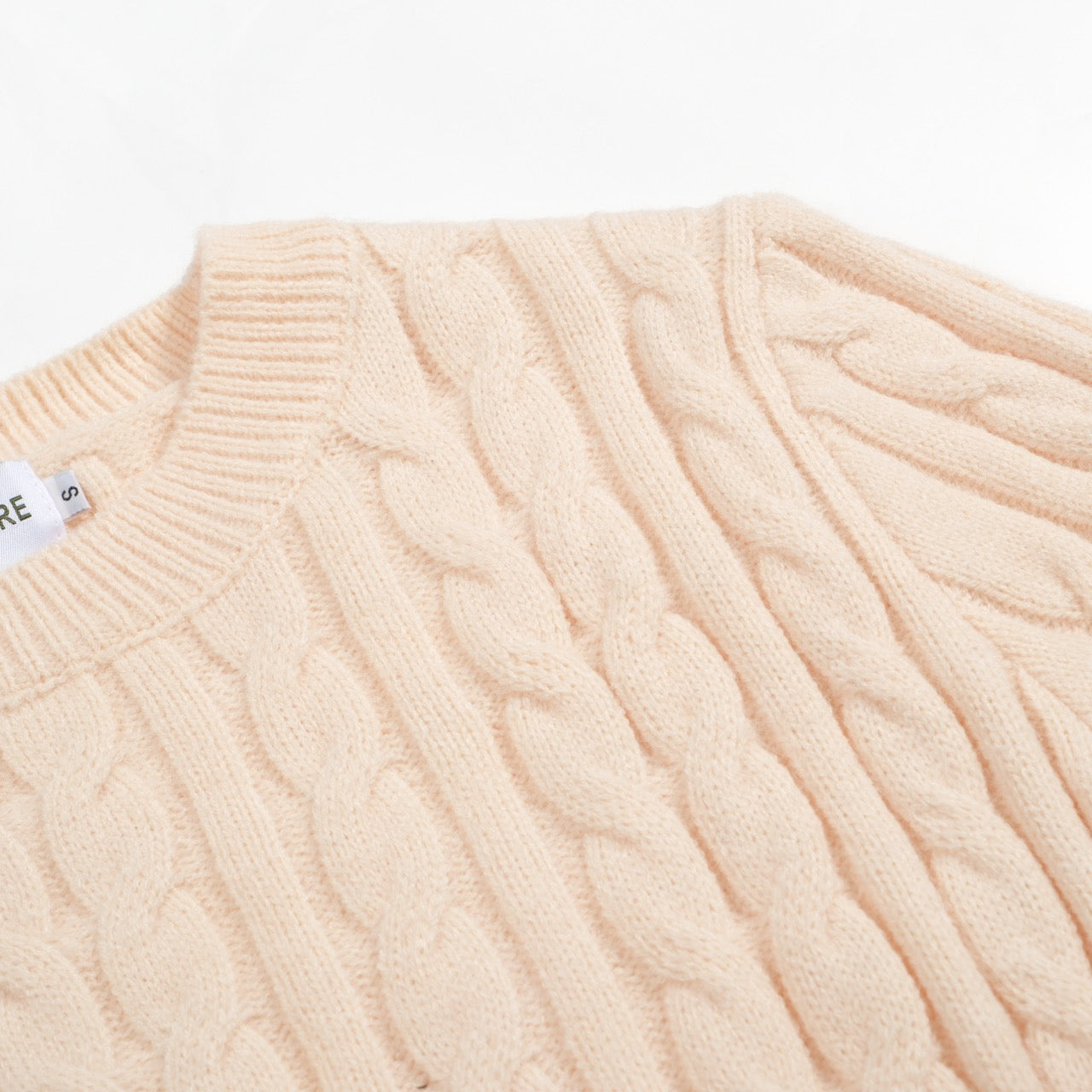 Women's Cream Cable Knitted Sweater