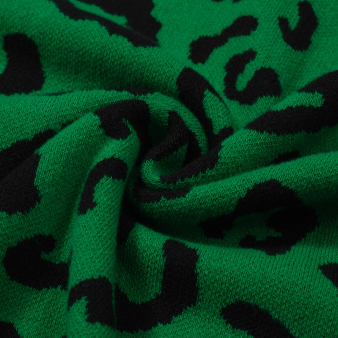 Men's Green Knitted Polo With Black Leopard