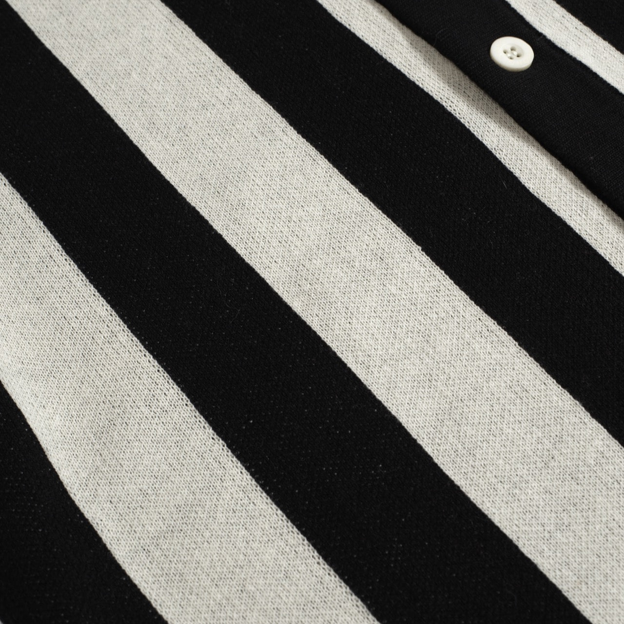 Men's Black & White Vertical Stripes Knitted Cardigan