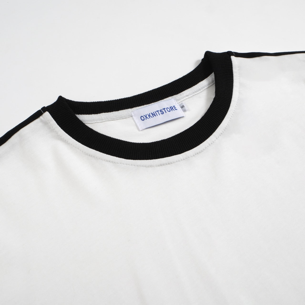 Wit katoenen T-shirt met ronde hals