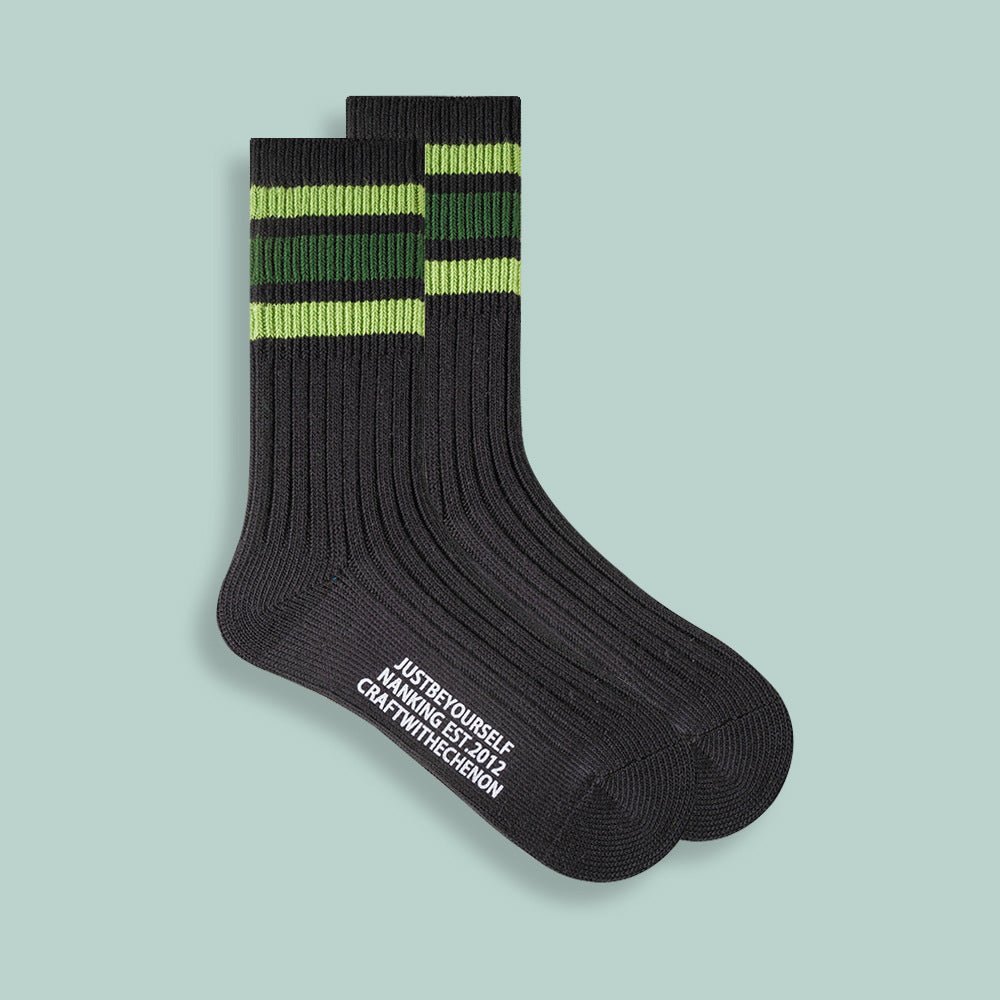 Combed Cotton Retro Three-Bar Sports Socks